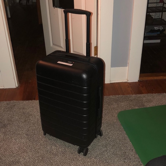 poshmark away luggage
